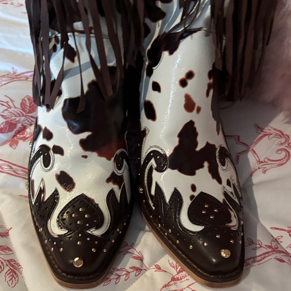 Wet Kiss Cowgirl Fringe Western Boots - Brown and White - Picture 4 of 8
